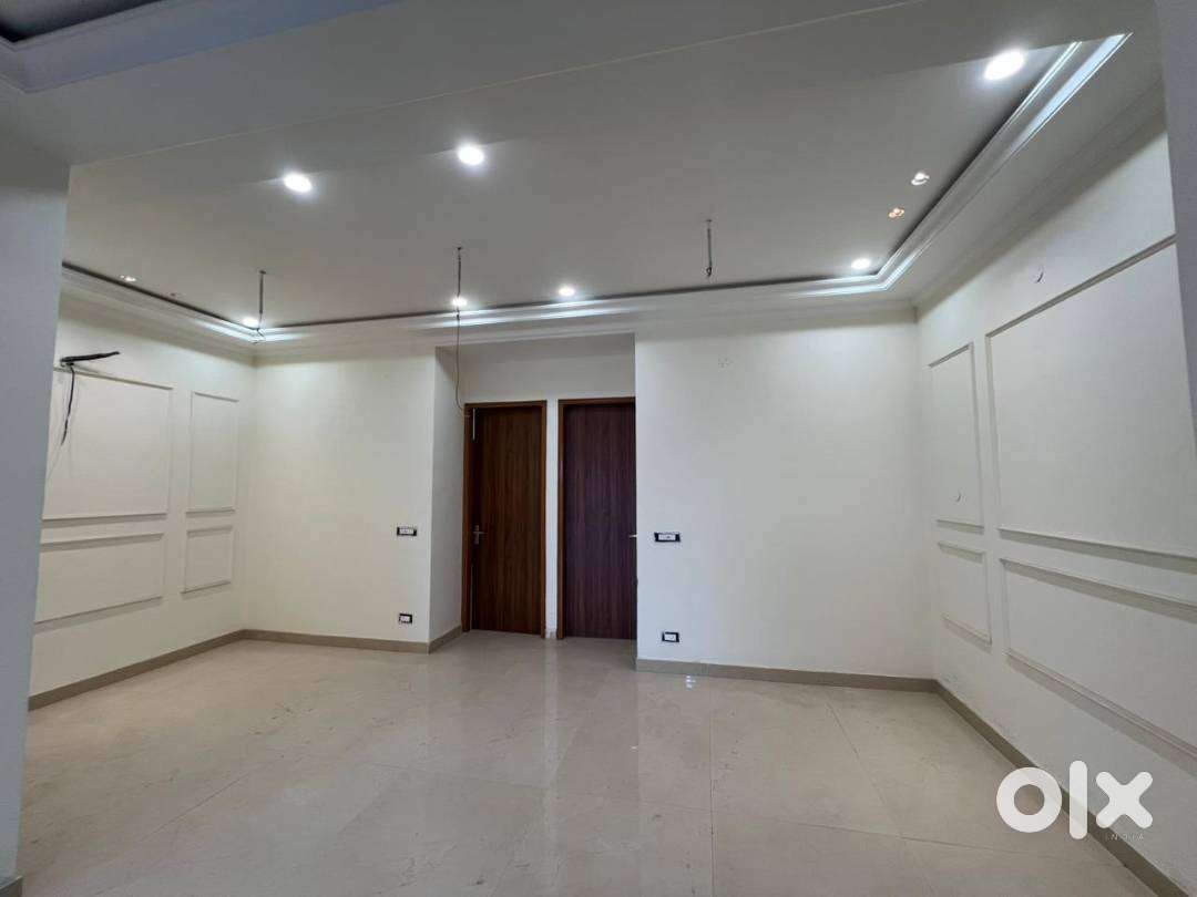 independent builder floor for sale